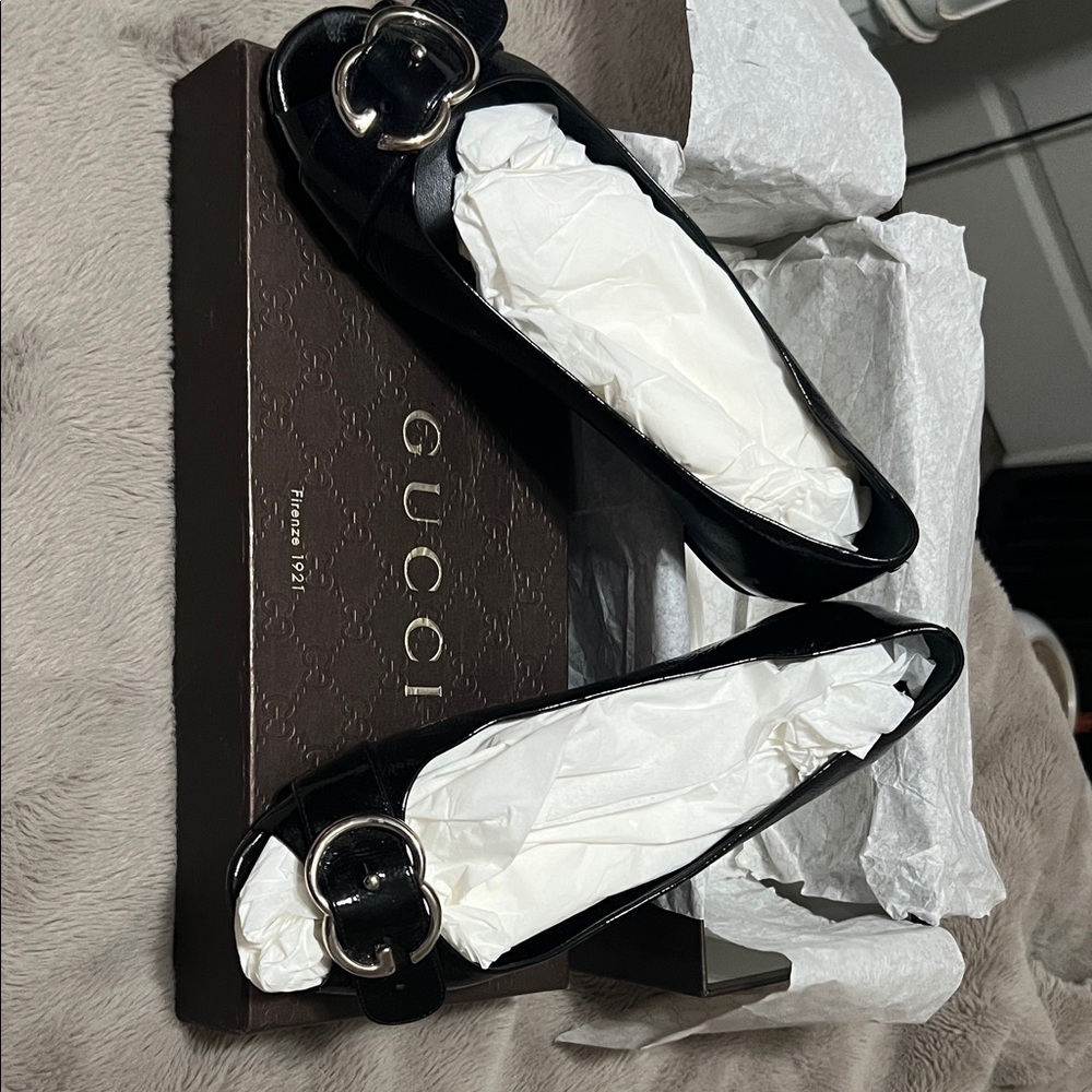 Gucci Black Flats with Silver Buckle Salandia